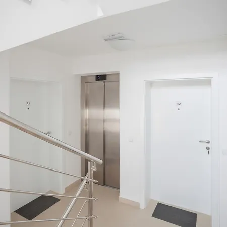 Apartments Lofiel Novalja Chambre photo