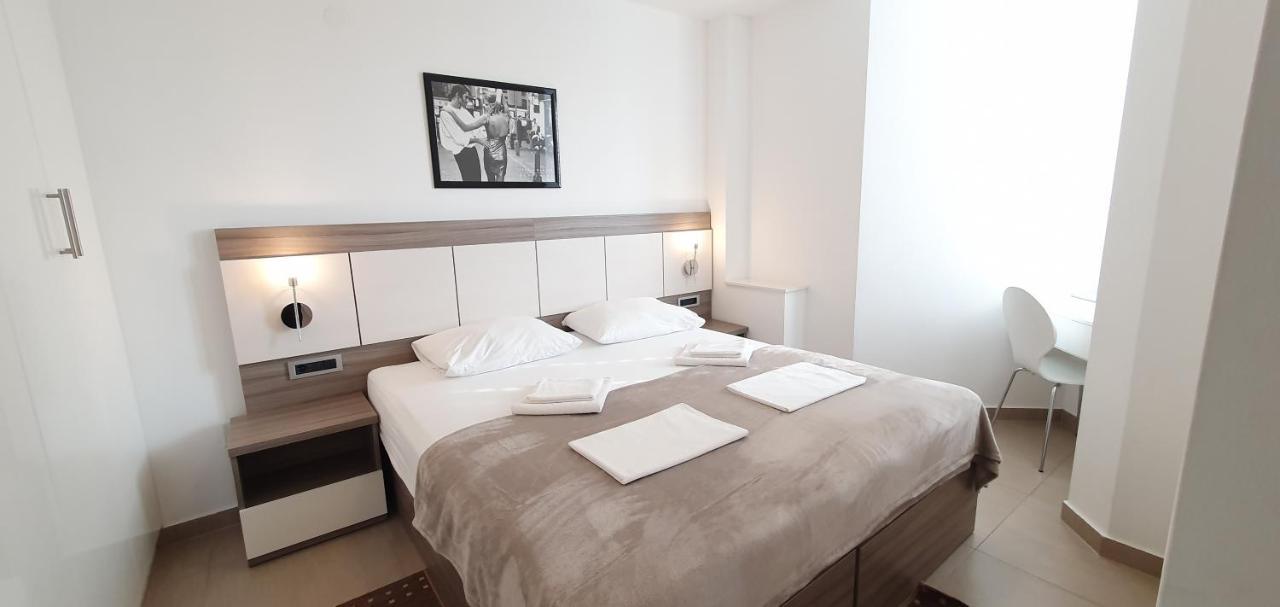 Apartment Lofiel Novalja